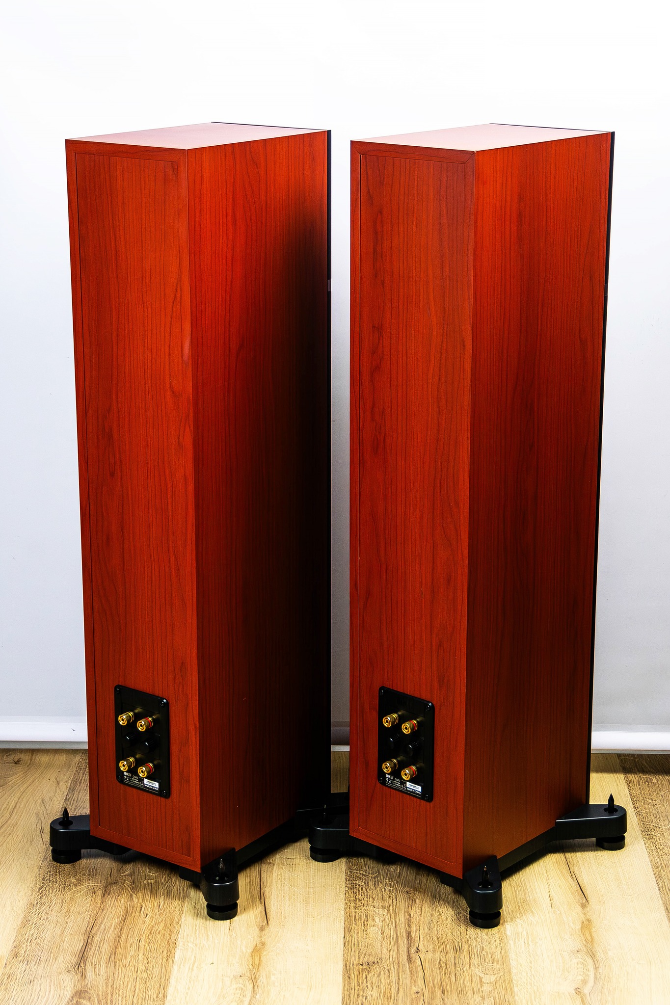 Kef q500 b.jpg