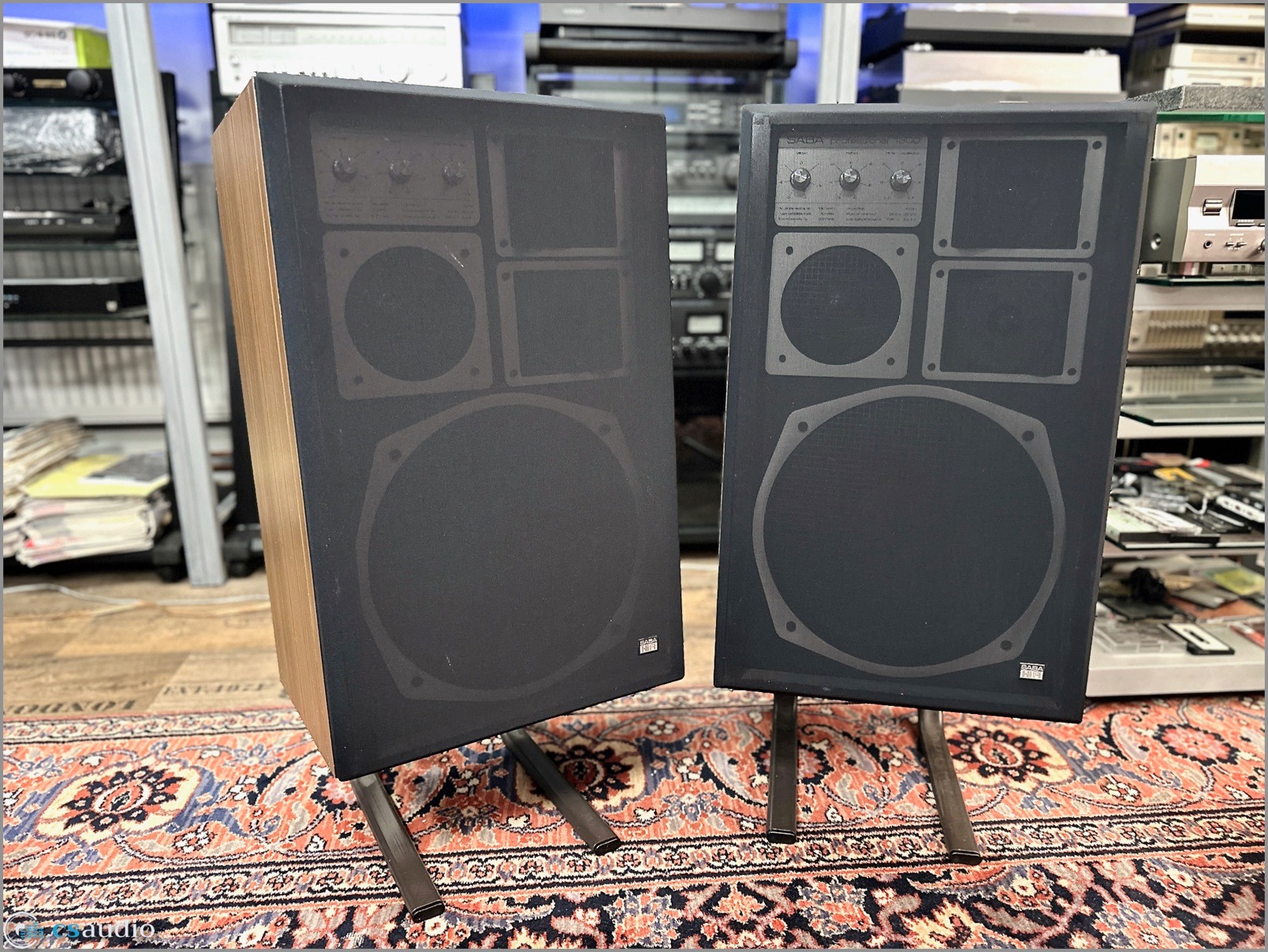 Saba professional 1300 f2.jpg