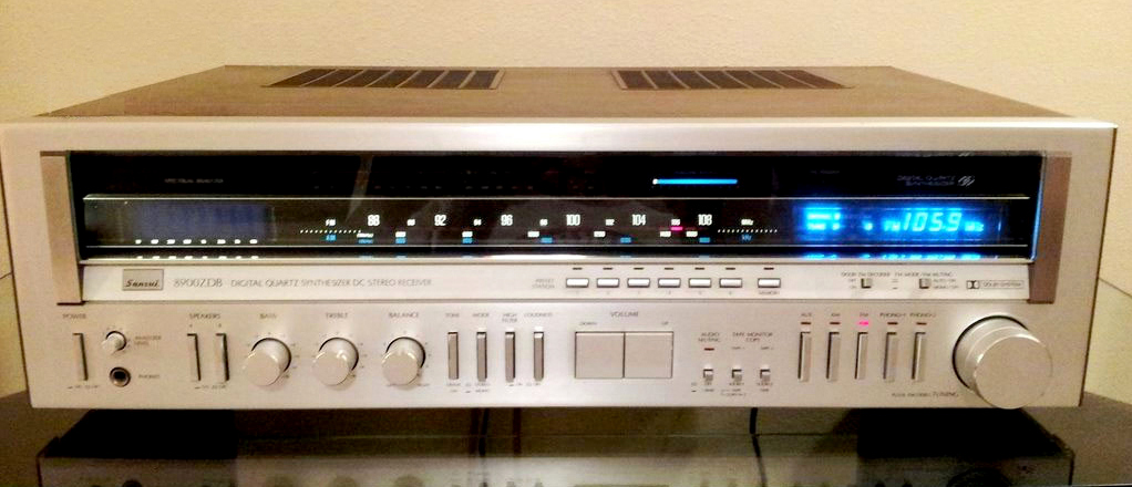 Sansui 8900 ZDB-1980.jpg