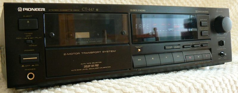 cassette deck Pioneer CT-447 front view
