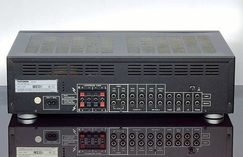 Telefunken HA-880-19911.jpg