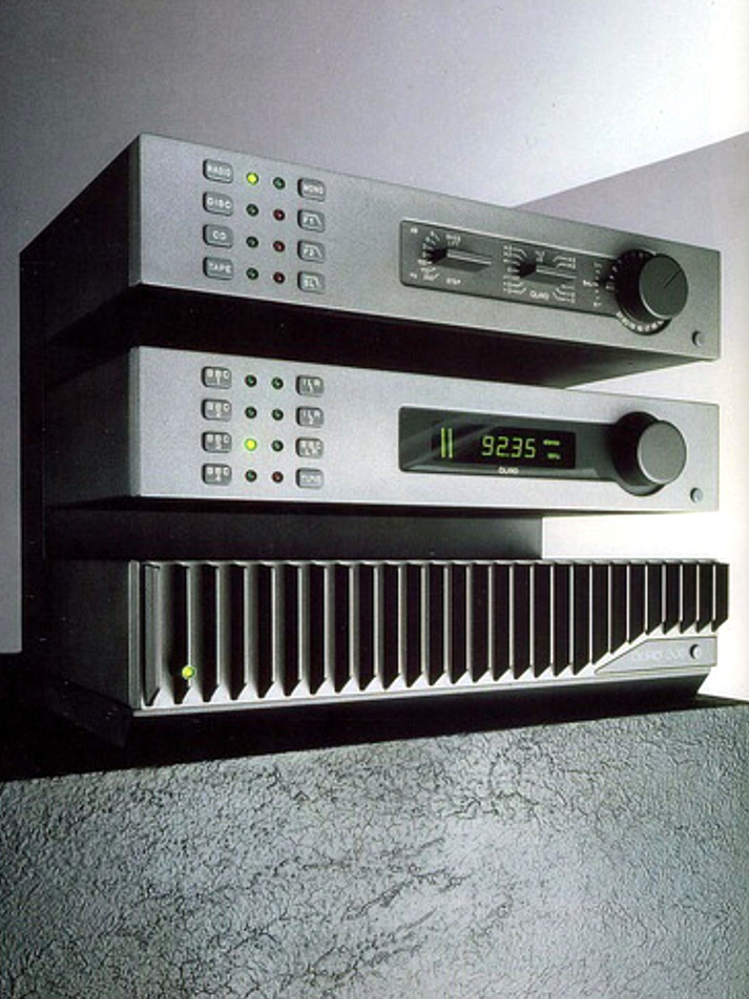 Quad 34-405-FM-4-Prospekt-1983.jpg