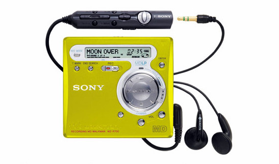 Sony MZR-700-2001.jpg