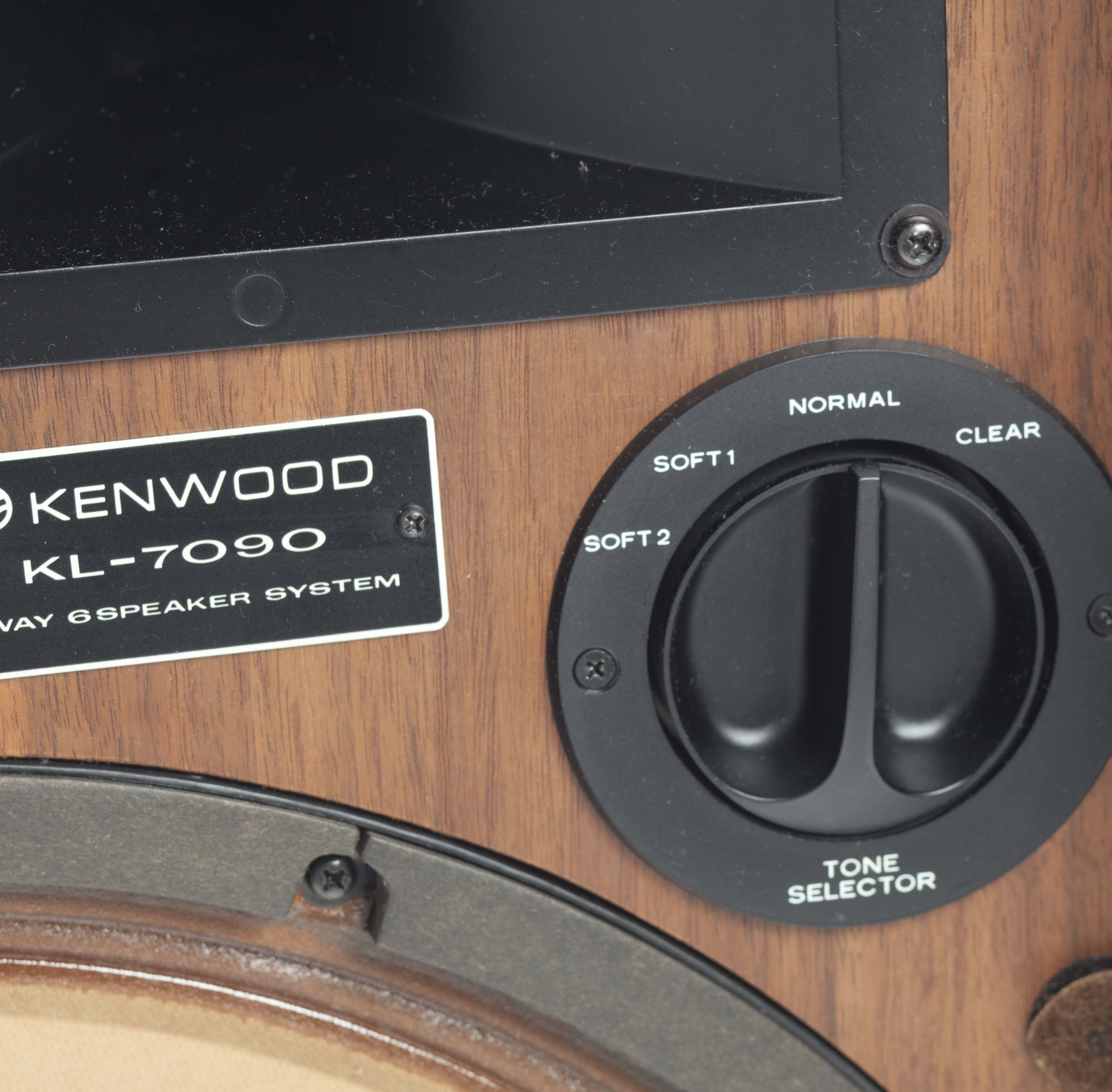 Kenwood KL-7090-19733.jpg