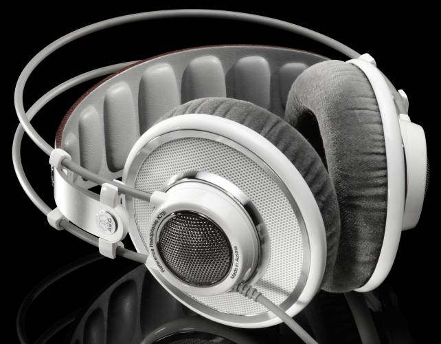 AKG-K701.jpg