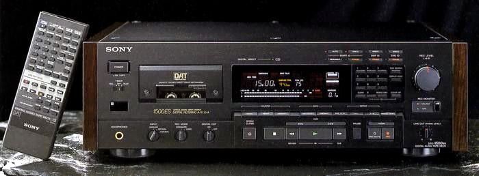 Sony DTC-1500 ES-1990.jpg