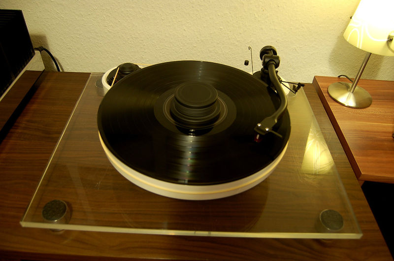 Pro-Ject RPM 1.3 Genie.jpg