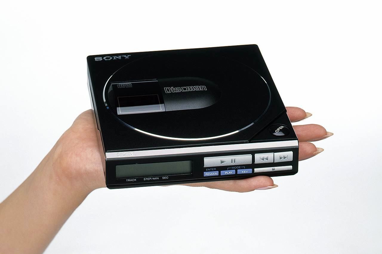 Sony D-70-1984.jpg