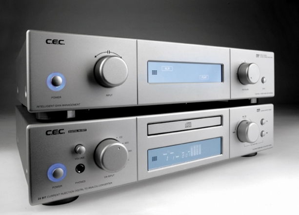 C.E.C. AMP-CD-3800-1.jpg
