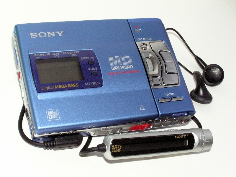 Sony MZ-R 50-1998.jpg