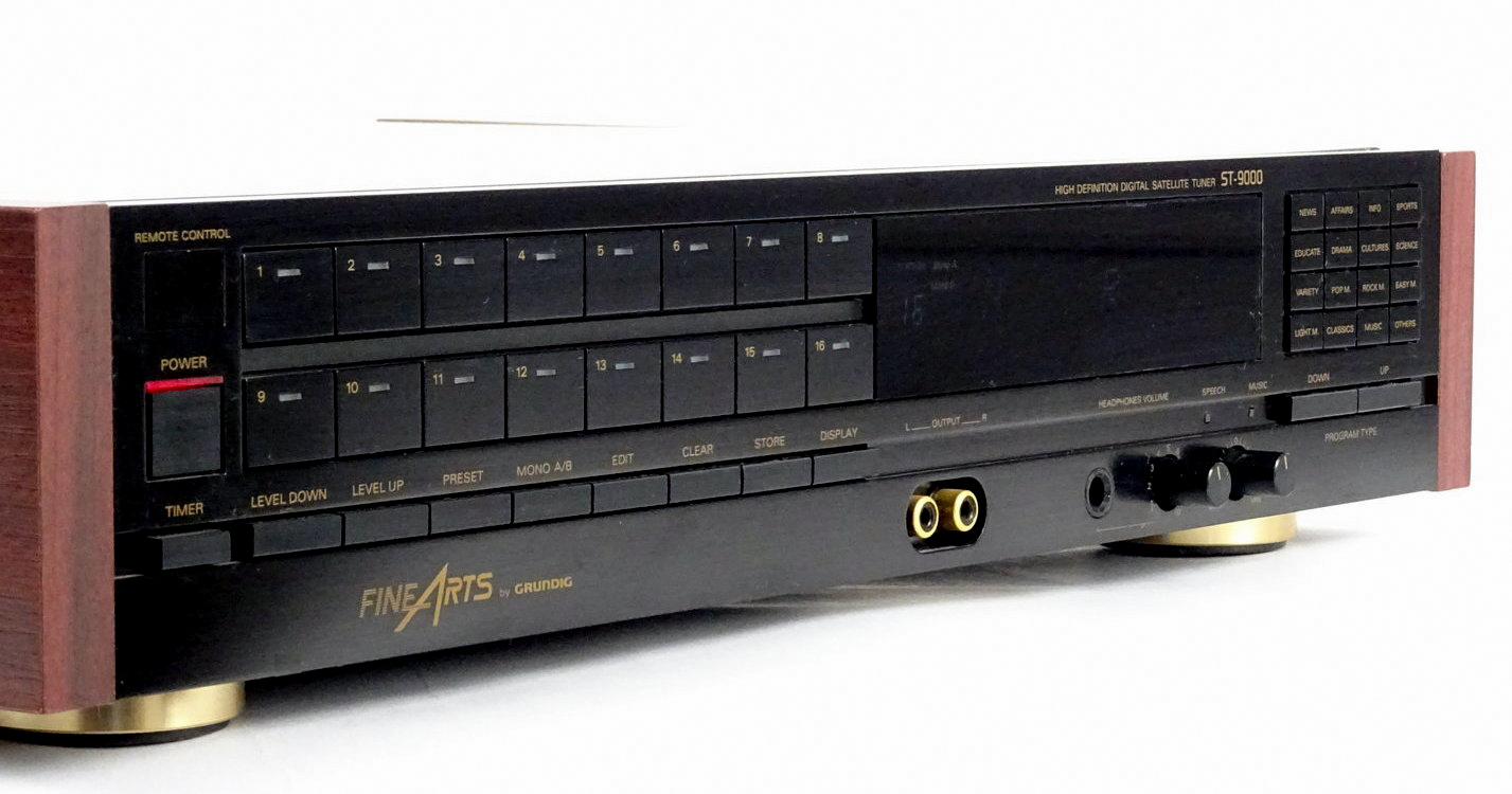 Grundig Fine Arts ST-9000-1991.jpg