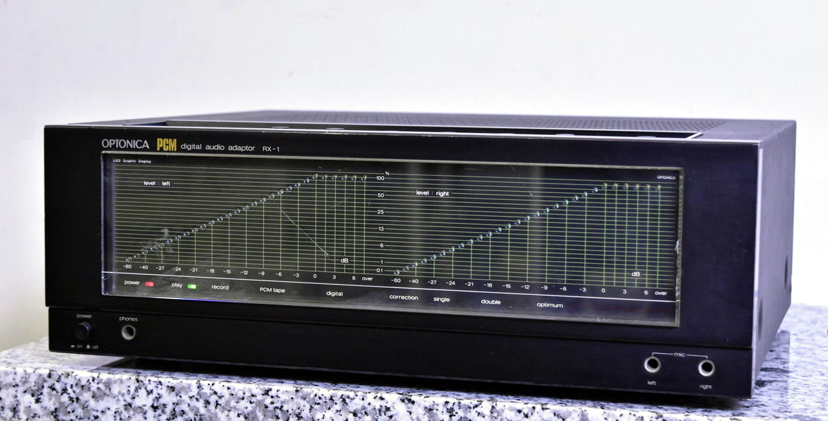 Sharp Optonica RX-1-PCM Digital Audio Adaptor-1.jpg