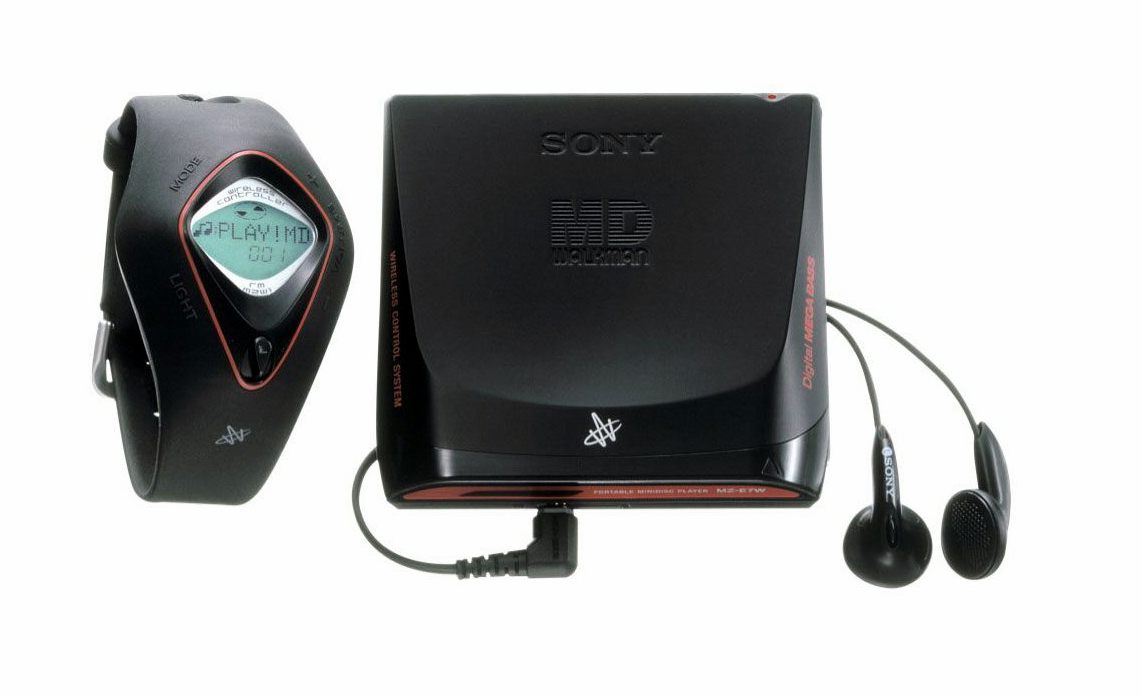 Sony MZ-E 7 W-2000.jpg