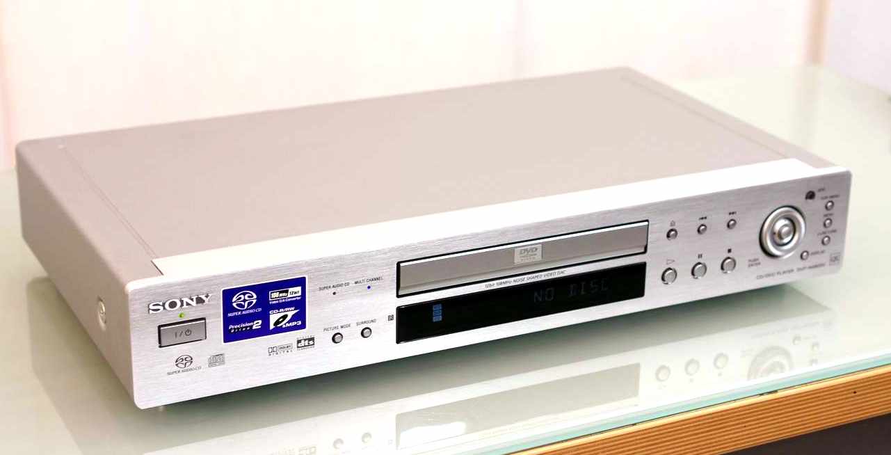 Sony DVP-NS 905 V-2002.jpg