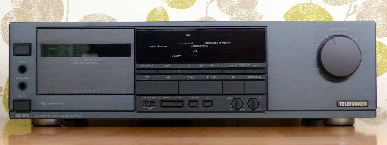 Telefunken HC-880-1991.jpg