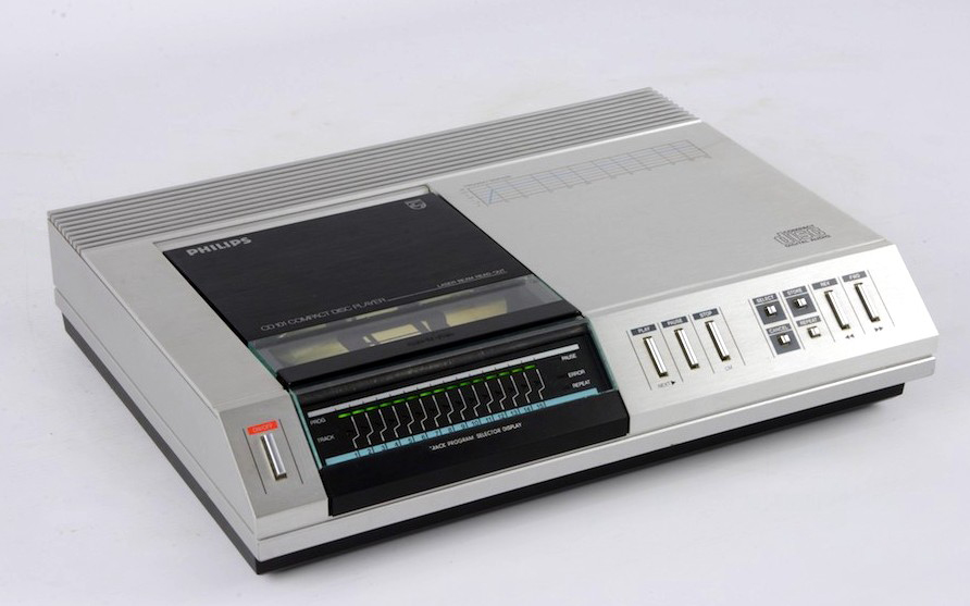 Philips CD-101-Prospekt-1983.jpg