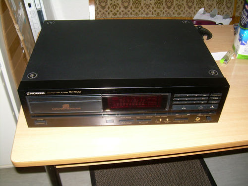 Pioneer PD-7300.jpg
