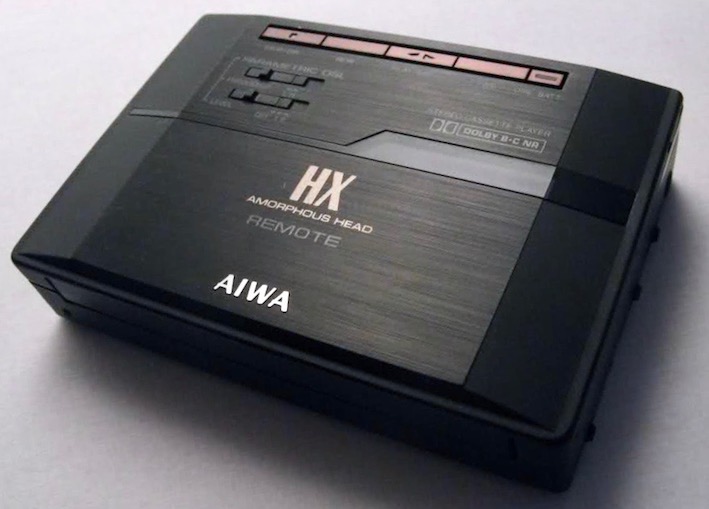 Aiwa-HS-PX303b.jpg