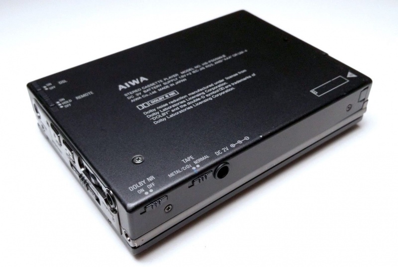 File:Aiwa HS-P505 MkII 05a.jpg