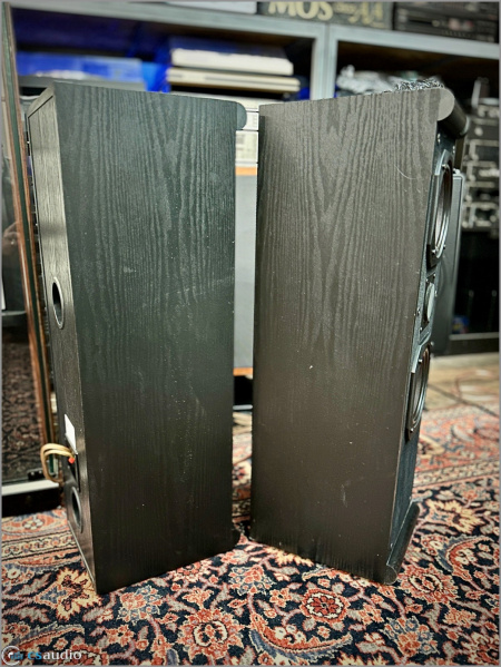 File:Elac EL 110 II s.jpg