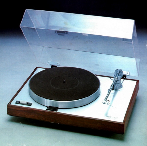 File:Luxman PD-272-Prospekt-1.jpg