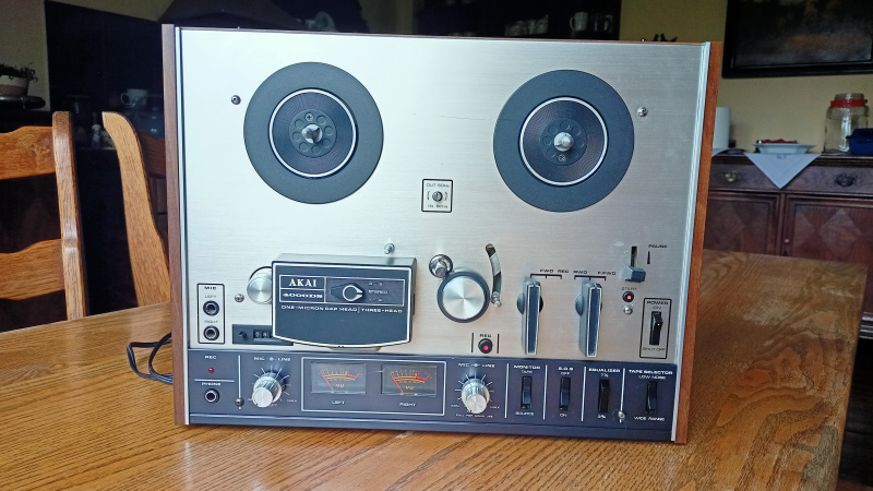 File:AKAI 4000DS 1.jpg