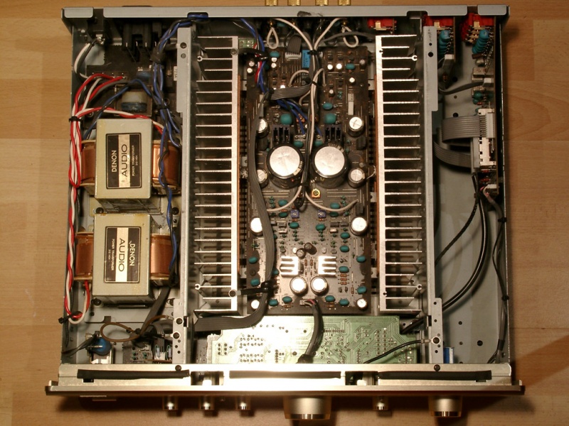 File:Denon pma 1500R offen.JPG