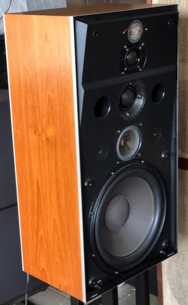 File:BO M100-2 Profil.jpg