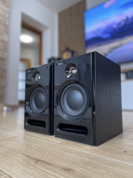 File:KEF C3 f.jpg