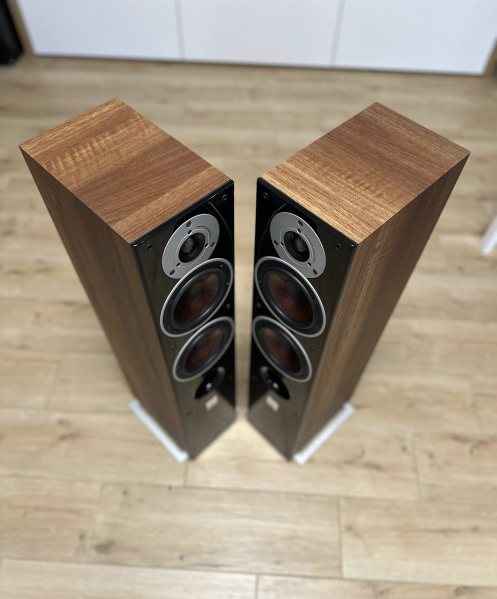 File:Dali Zensor 5 u.jpg