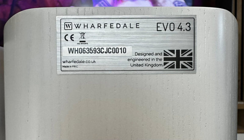 File:Wharfedale Evo 4.3 l.jpg