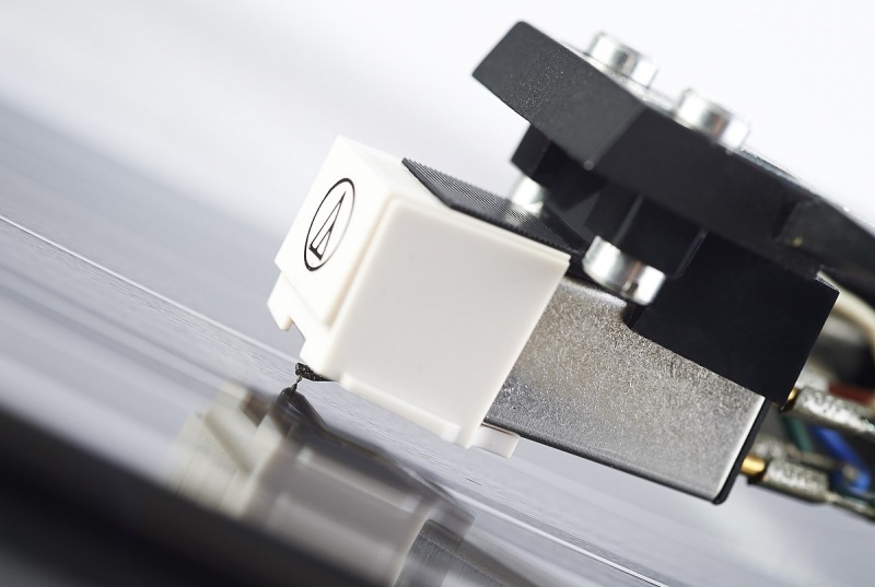 File:AT-cartridge-2 Acoustic Research 14084014612.jpg