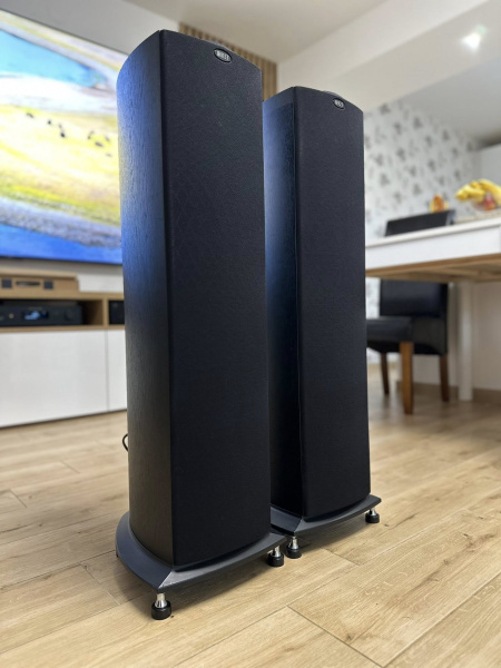 File:KEF IQ70 f2.jpg