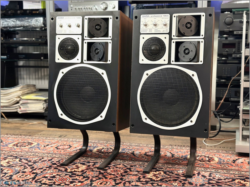 File:Saba professional 1300 f.jpg