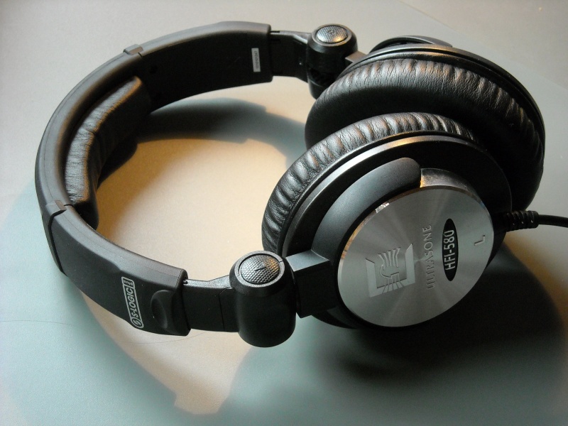 File:Ultrasone HFI-580.jpg