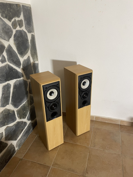 File:Mission 702e f.jpg