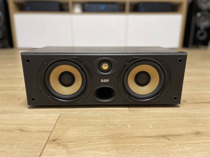 File:B&W CC6 S1 f.jpg