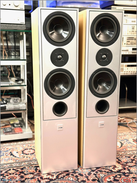 File:Canton le107 f.jpg