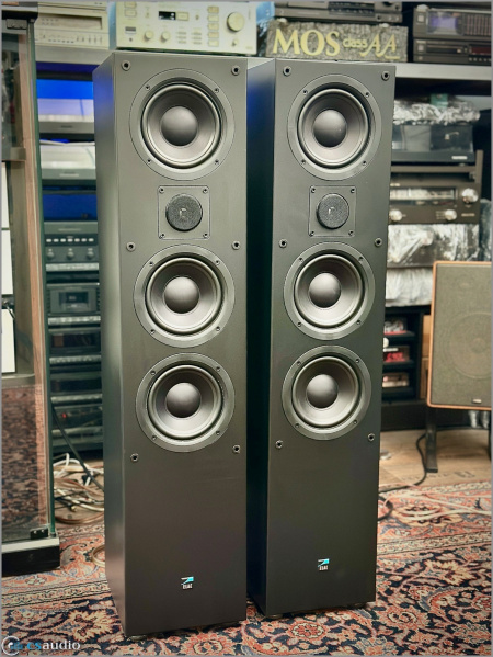 File:ELAC EL 170 S f.jpg