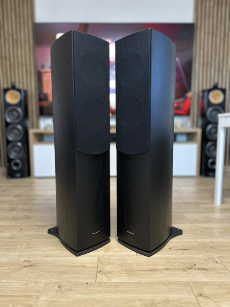 File:Wharfedale Evo2-40 f2.jpg