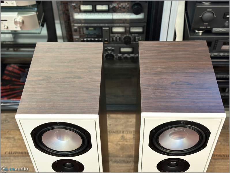 File:Canton GLE 490.2 u.jpg