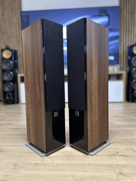 File:Dali Zensor 5 f2.jpg